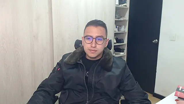 DanteVesper online show from March 13, 2026, 1:43 am