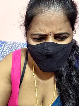 Snapshot of siri_tamiltelugu chatting on February 10, 2026, 5:12 pm siri tamiltelugu online show from February 10, 2026, 5:12 pm