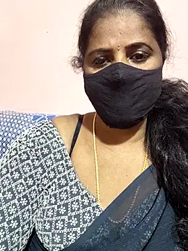 Snapshot of siri_tamiltelugu chatting on February 17, 2026, 4:37 pm siri tamiltelugu online show from February 17, 2026, 4:37 pm