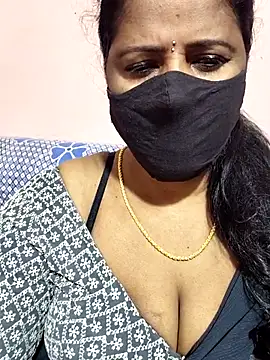 Snapshot of siri_tamiltelugu chatting on March 1, 2026, 4:40 pm siri tamiltelugu online show from March 1, 2026, 4:40 pm