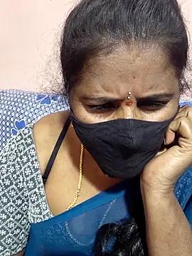 Snapshot of siri_tamiltelugu chatting on February 15, 2026, 7:51 am siri tamiltelugu online show from February 15, 2026, 7:51 am