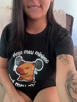 Snapshot of jujuarantes__2026 chatting on March 25, 2026, 1:32 pm jujuarantes 2026 online show from March 25, 2026, 1:32 pm