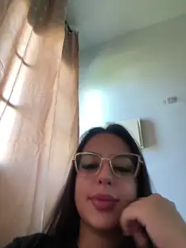 Snapshot of jujuarantes__2026 chatting on March 17, 2026, 1:14 pm jujuarantes 2026 online show from March 17, 2026, 1:14 pm