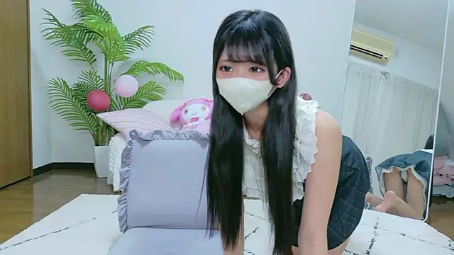 Snapshot of Kiki-jpn chatting on July 18, 2026, 9:40 am Kiki-jpn online show from July 18, 2026, 9:40 am