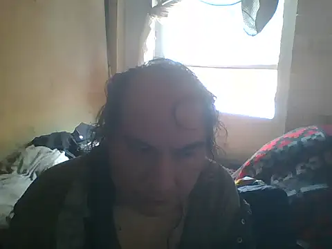 Snapshot of karelyruiz15 chatting on January 10, 2026, 6:47 pm karelyruiz15 online show from January 10, 2026, 6:47 pm