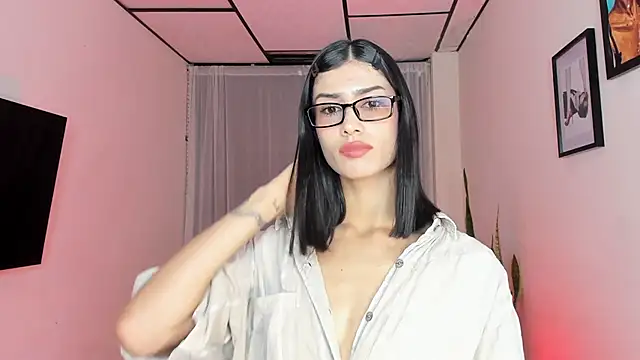 Godsfavorite19 online show from February 17, 2026, 12:30 am