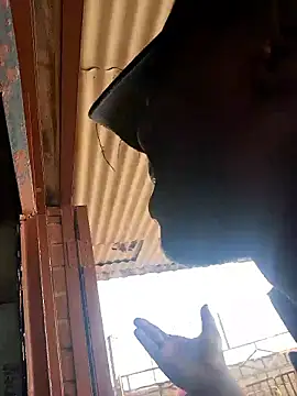 yourburget online show from January 11, 2026, 8:21 am