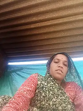 Karishma singh online show from March 22, 2026, 3:43 am