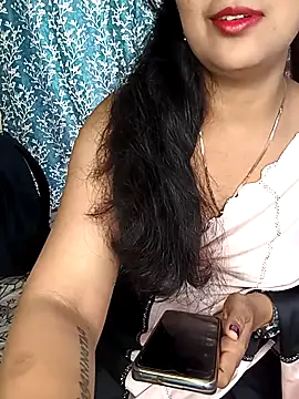 Deshi bhabhi143 online show from December 22, 2025, 6:35 am