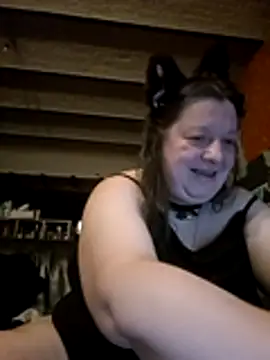 Snapshot of tigresse3 chatting on April 3, 2026, 10:16 pm tigresse3 online show from April 3, 2026, 10:16 pm