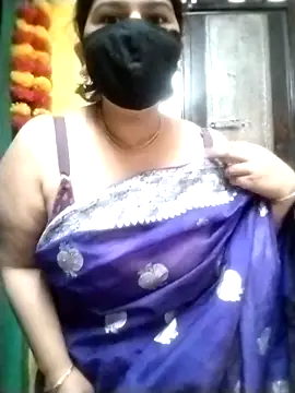 Snapshot of Hot-Angale chatting on March 17, 2026, 6:16 am Hot-Angale online show from March 17, 2026, 6:16 am