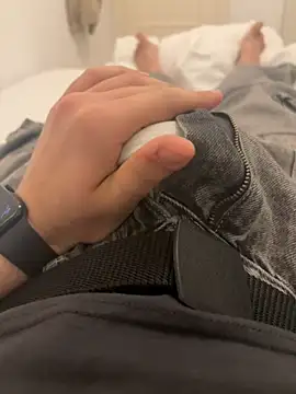 bad4people online show from April 17, 2026, 8:28 am