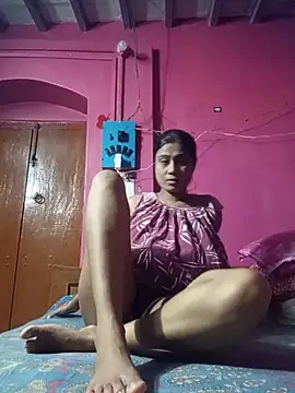 Hooghlypinkivabi online show from June 17, 2026, 12:48 pm