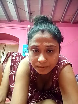 Snapshot of Hooghlypinkivabi chatting on February 15, 2026, 2:05 pm Hooghlypinkivabi online show from February 15, 2026, 2:05 pm