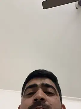 rajj3599 online show from February 11, 2026, 9:58 pm