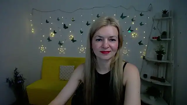 Snapshot of MelissaTyler chatting on March 10, 2026, 12:20 pm MelissaTyler online show from March 10, 2026, 12:20 pm