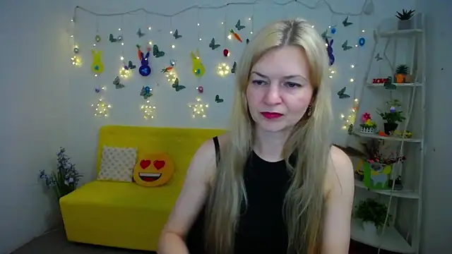 Snapshot of MelissaTyler chatting on April 3, 2026, 11:16 am MelissaTyler online show from April 3, 2026, 11:16 am