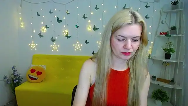 Snapshot of MelissaTyler chatting on March 27, 2026, 12:28 pm MelissaTyler online show from March 27, 2026, 12:28 pm