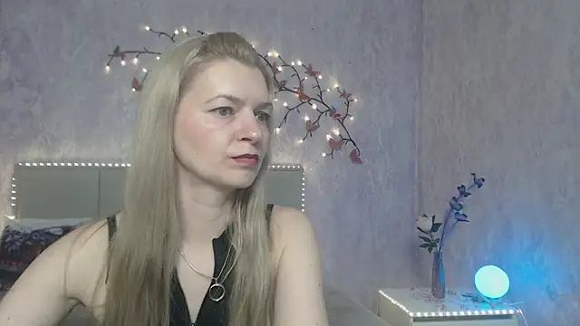 Snapshot of MelissaTyler chatting on March 4, 2026, 12:02 pm MelissaTyler online show from March 4, 2026, 12:02 pm