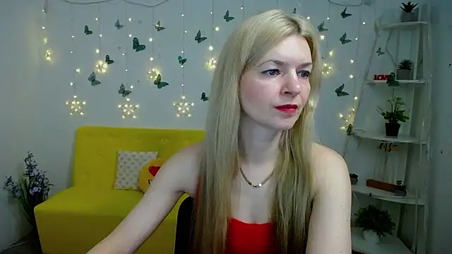 Snapshot of MelissaTyler chatting on March 23, 2026, 6:35 am MelissaTyler online show from March 23, 2026, 6:35 am