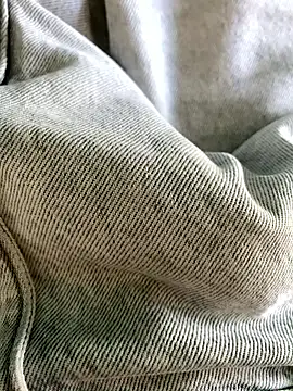 Snapshot of LittleGuy_2007 chatting on March 3, 2026, 12:12 pm LittleGuy 2007 online show from March 3, 2026, 12:12 pm