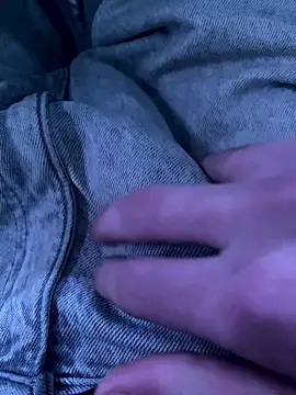 Snapshot of LittleGuy_2007 chatting on January 8, 2026, 3:01 am LittleGuy 2007 online show from January 8, 2026, 3:01 am