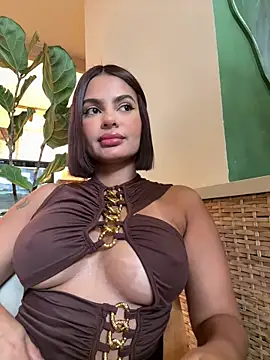 Snapshot of Irina_Velvett chatting on April 14, 2026, 10:15 pm Irina Velvett online show from April 14, 2026, 10:15 pm