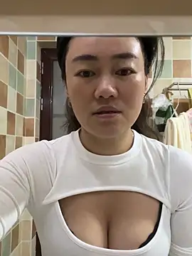 Snapshot of Molly-xiao chatting on March 30, 2026, 11:17 pm Molly-xiao online show from March 30, 2026, 11:17 pm