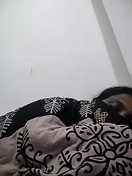 Hot Sweety02 online show from January 9, 2026, 11:00 pm