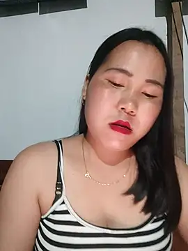 Snapshot of Leeza_123 chatting on January 14, 2026, 1:04 pm Leeza 123 online show from January 14, 2026, 1:04 pm