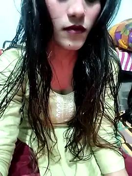 Yours-Zeenat online show from January 14, 2026, 12:31 pm