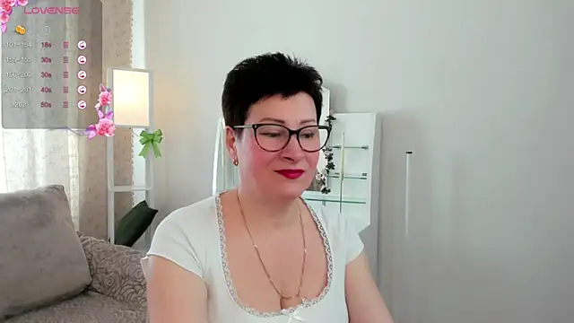 Snapshot of JennyMons chatting on April 29, 2026, 8:18 am JennyMons online show from April 29, 2026, 8:18 am