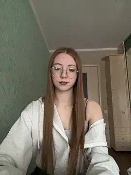 Eseniya  online show from February 6, 2026, 10:44 am