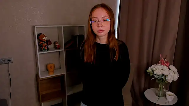 TrishBran online show from December 23, 2025, 7:51 am