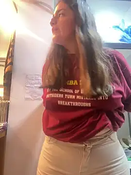 Snapshot of lele202526 chatting on April 13, 2026, 6:34 pm lele202526 online show from April 13, 2026, 6:34 pm