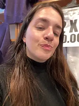 Snapshot of lele202526 chatting on April 10, 2026, 6:48 pm lele202526 online show from April 10, 2026, 6:48 pm