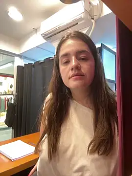 Snapshot of lele202526 chatting on March 31, 2026, 6:10 pm lele202526 online show from March 31, 2026, 6:10 pm