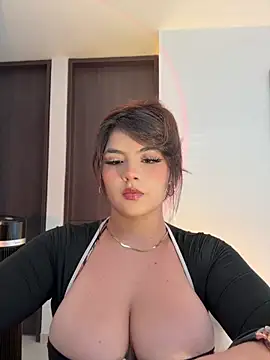 Snapshot of i_melissaa chatting on June 1, 2026, 5:34 pm i melissaa online show from June 1, 2026, 5:34 pm