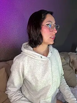 Snapshot of luna_gv chatting on February 6, 2026, 10:44 am luna gv online show from February 6, 2026, 10:44 am