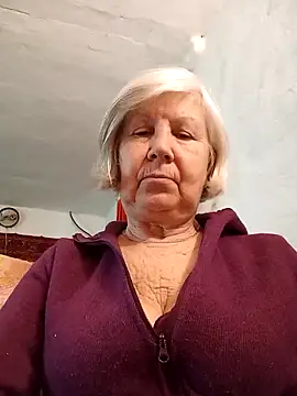 KlaudiaDarling online show from February 3, 2026, 12:32 pm