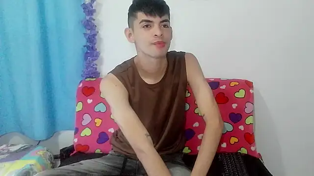 nico22love online show from February 11, 2026, 1:00 pm