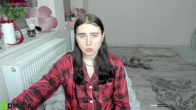 KrissLimada online show from April 13, 2026, 9:41 pm