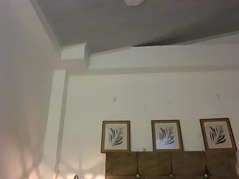 kat paradise online show from February 18, 2026, 12:01 pm