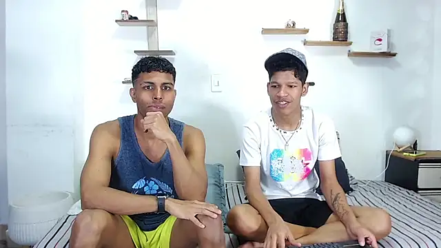 Snapshot of Interracial_Snow_Bunny chatting on February 8, 2026, 6:38 pm Interracial Snow Bunny online show from February 8, 2026, 6:38 pm