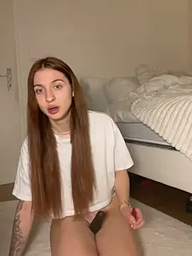 Snapshot of xvicoo chatting on February 19, 2026, 7:00 pm xvicoo online show from February 19, 2026, 7:00 pm