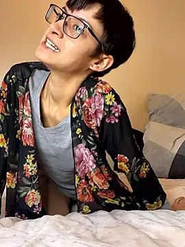 Snapshot of FaiiryArii chatting on January 12, 2026, 6:36 pm FaiiryArii online show from January 12, 2026, 6:36 pm