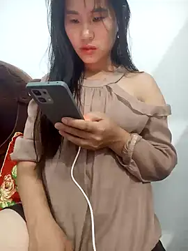 congchua977 online show from May 7, 2026, 1:03 pm