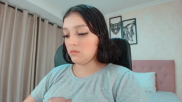 Snapshot of littlemolly_walcott chatting on July 25, 2026, 10:27 pm littlemolly walcott online show from July 25, 2026, 10:27 pm
