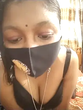 Snapshot of sumi_couele18 chatting on January 7, 2026, 5:51 pm sumi couele18 online show from January 7, 2026, 5:51 pm