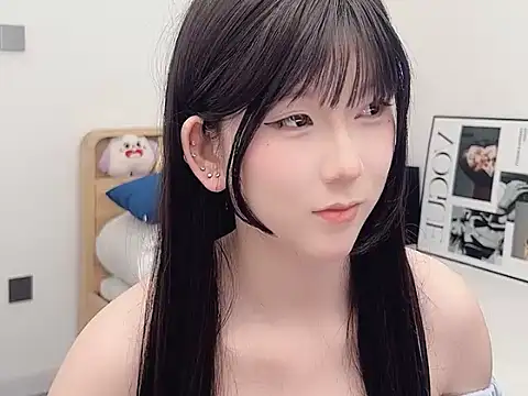 Snapshot of lnua-lnua chatting on January 14, 2026, 2:26 am lnua-lnua online show from January 14, 2026, 2:26 am